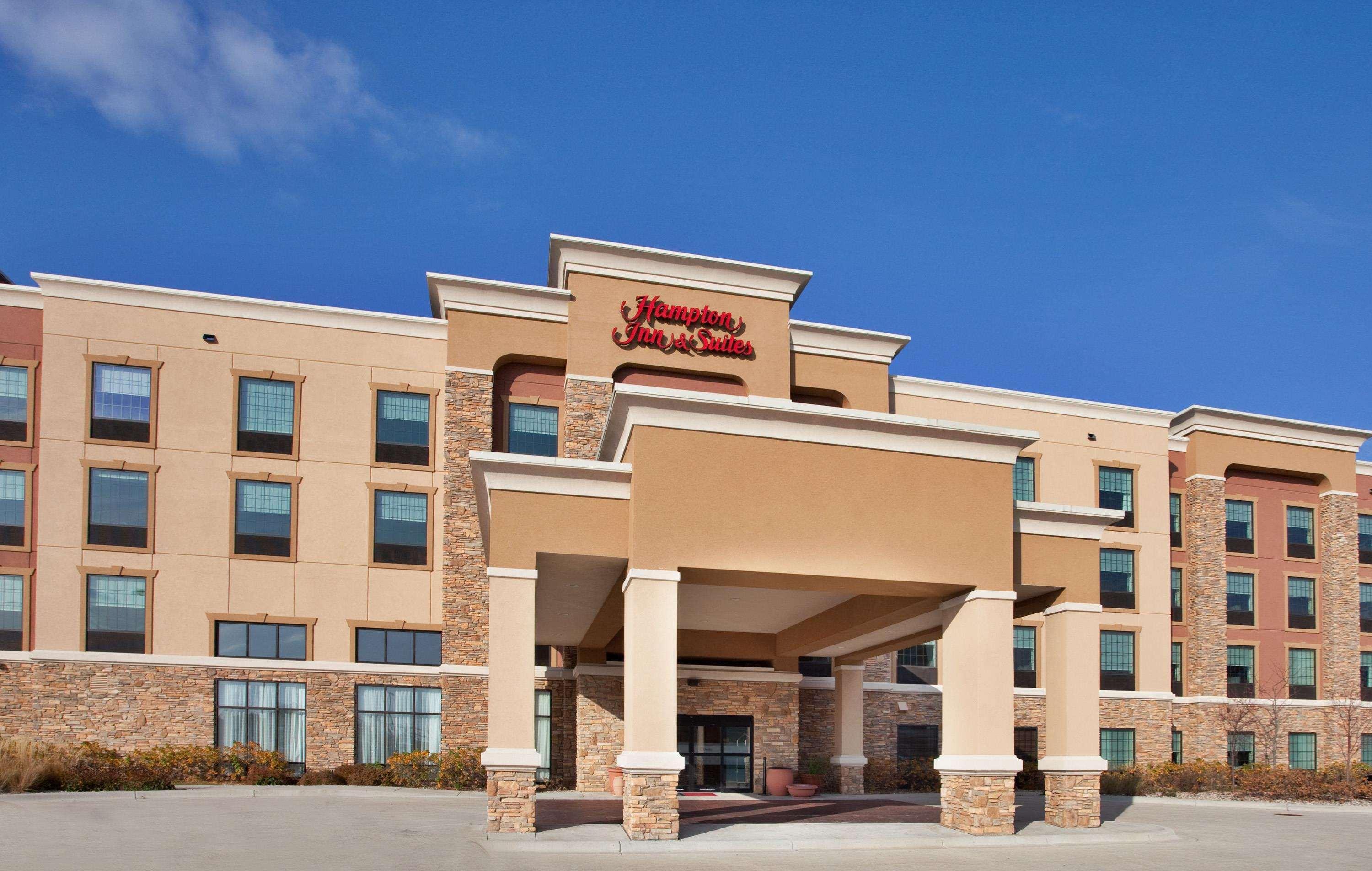 Hampton Inn And Suites St. Cloud Saint Cloud Exterior photo