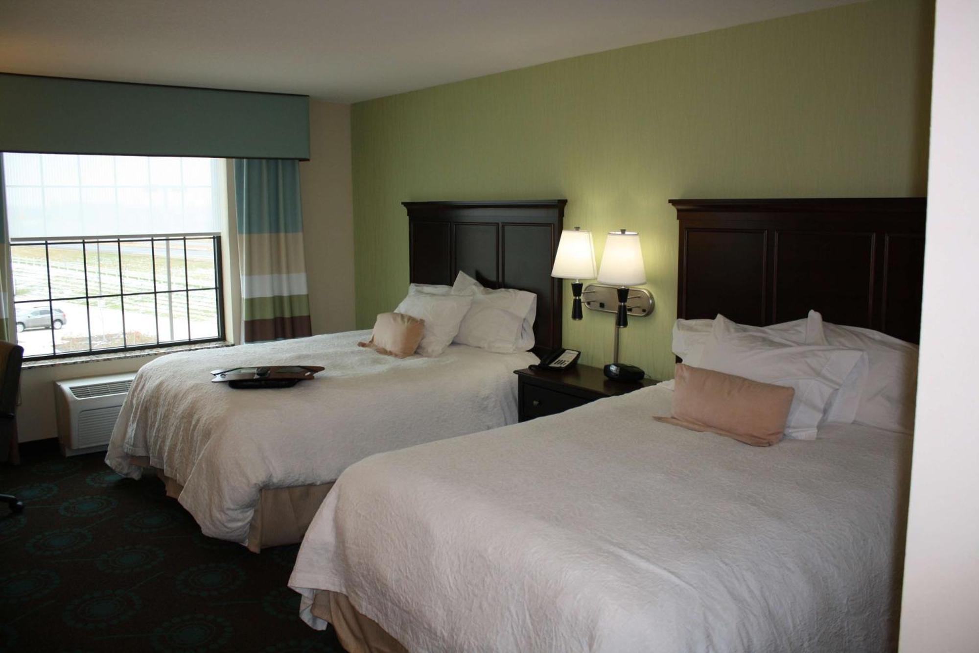 Hampton Inn And Suites St. Cloud Saint Cloud Exterior photo